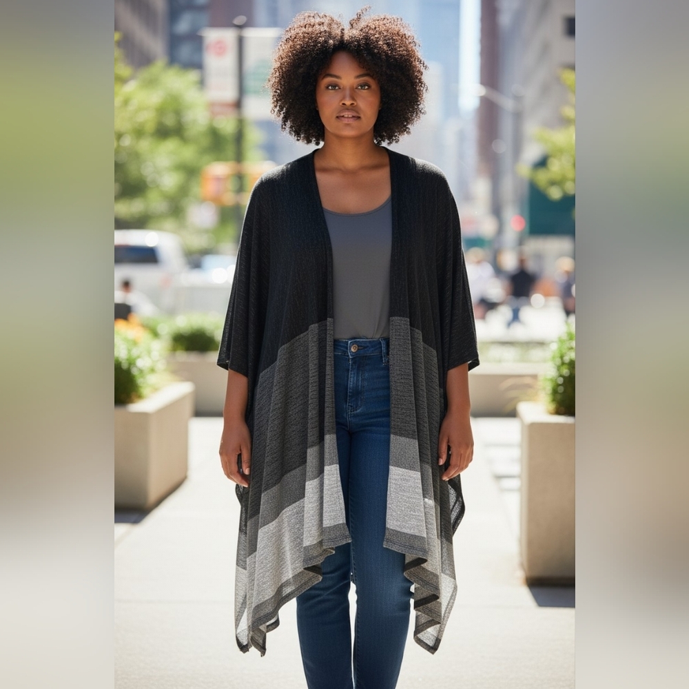 Women's Lularoe  Savannah Kaftan Wrap